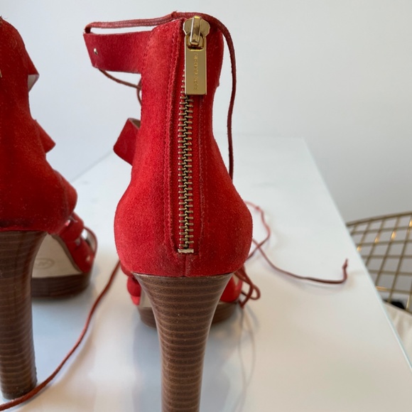 Michael Kors - Picture 4 of 6